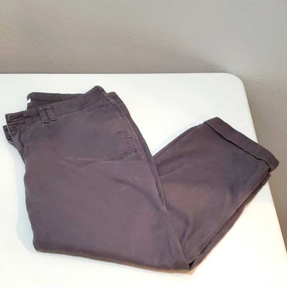 Maurices crop pants